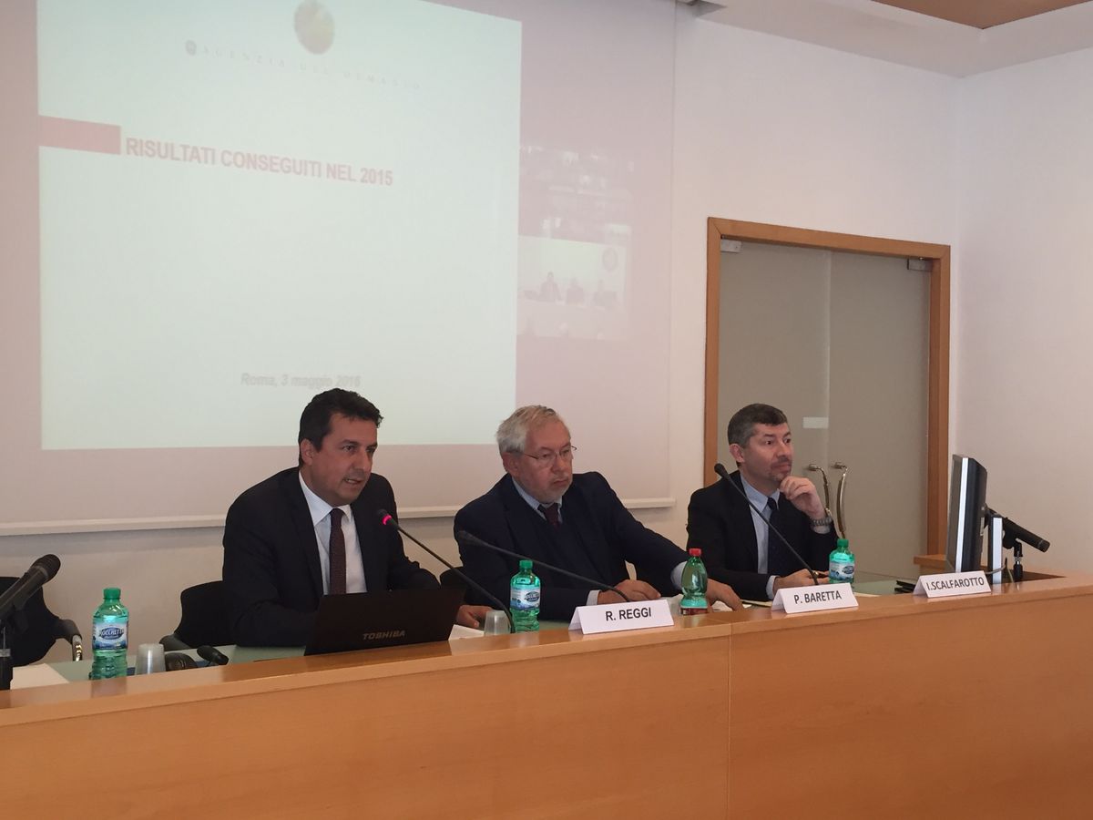 Conferenza di presentazione del Report 2015 presentato da Roberto Reggi, direttore dell'Agenzia del Demanio.